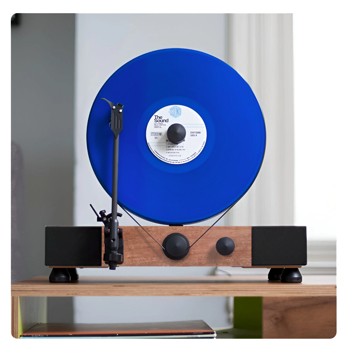 Gramovox "Classic" Floating Record vertical turntable